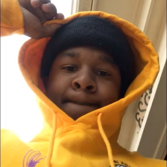 Meet your Posher, Lk - Picture 1 of 1